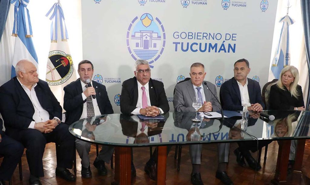 El Gobierno de Tucumán garantiza la atención sanitaria pública y de calidad a toda persona que la requiera