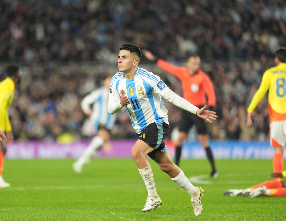 En el Monumental, la Selección Argentina igualó 1-1 ante Colombia