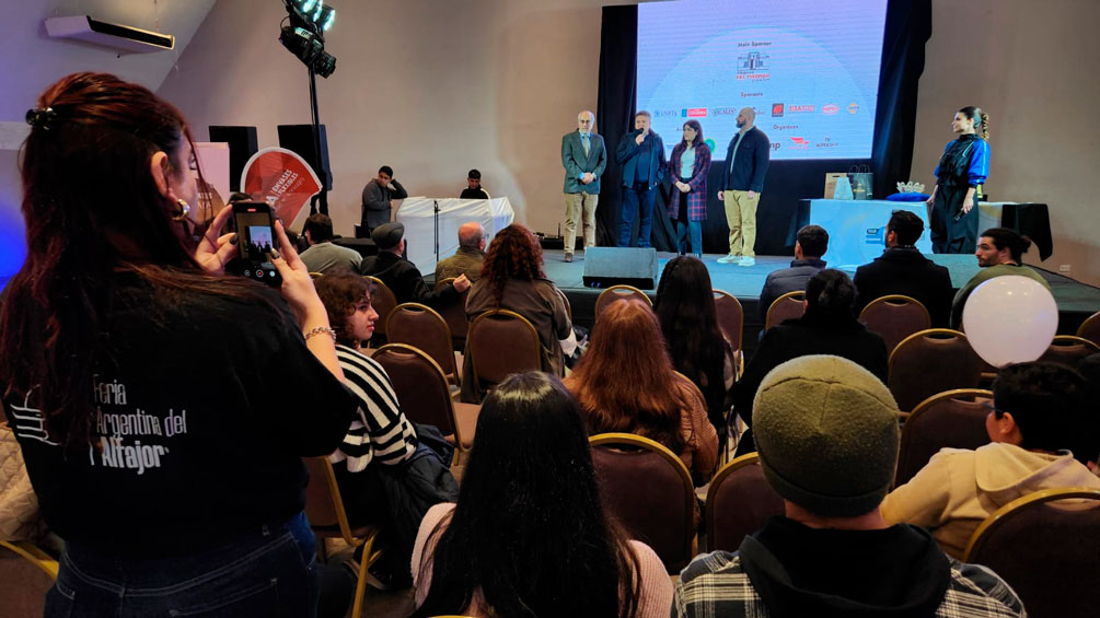 Más de 40 mil personas visitaron la Feria del Alfajor en Tucumán