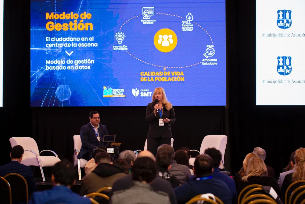 Rossana Chahla expuso sobre su modelo de gestión durante el Congreso Smart City Paraguay 2025