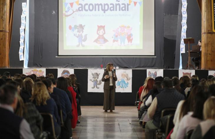 Tucumán presentó la plataforma federal de evaluación formativa “Acompañar”