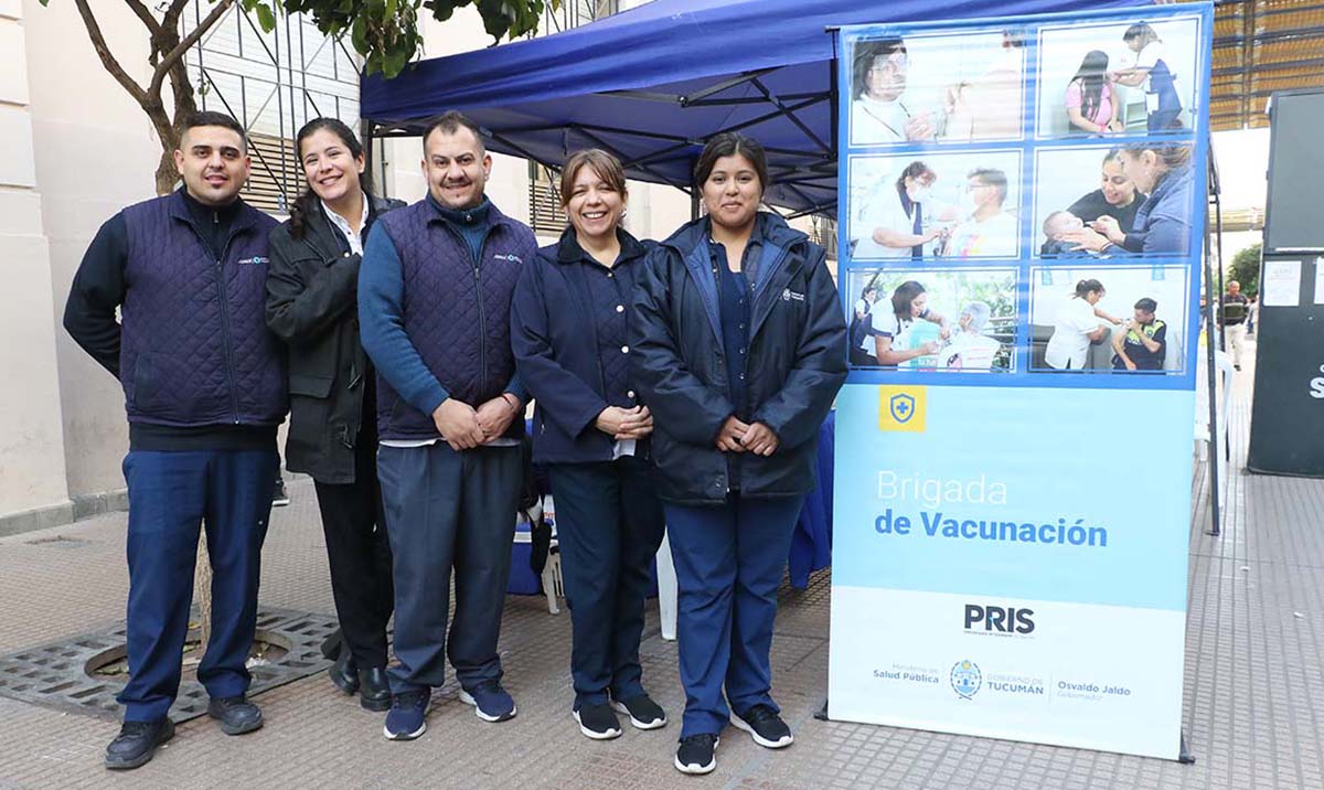 Operativo de vacunación en peatonal Muñecas: 300 dosis diarias disponibles