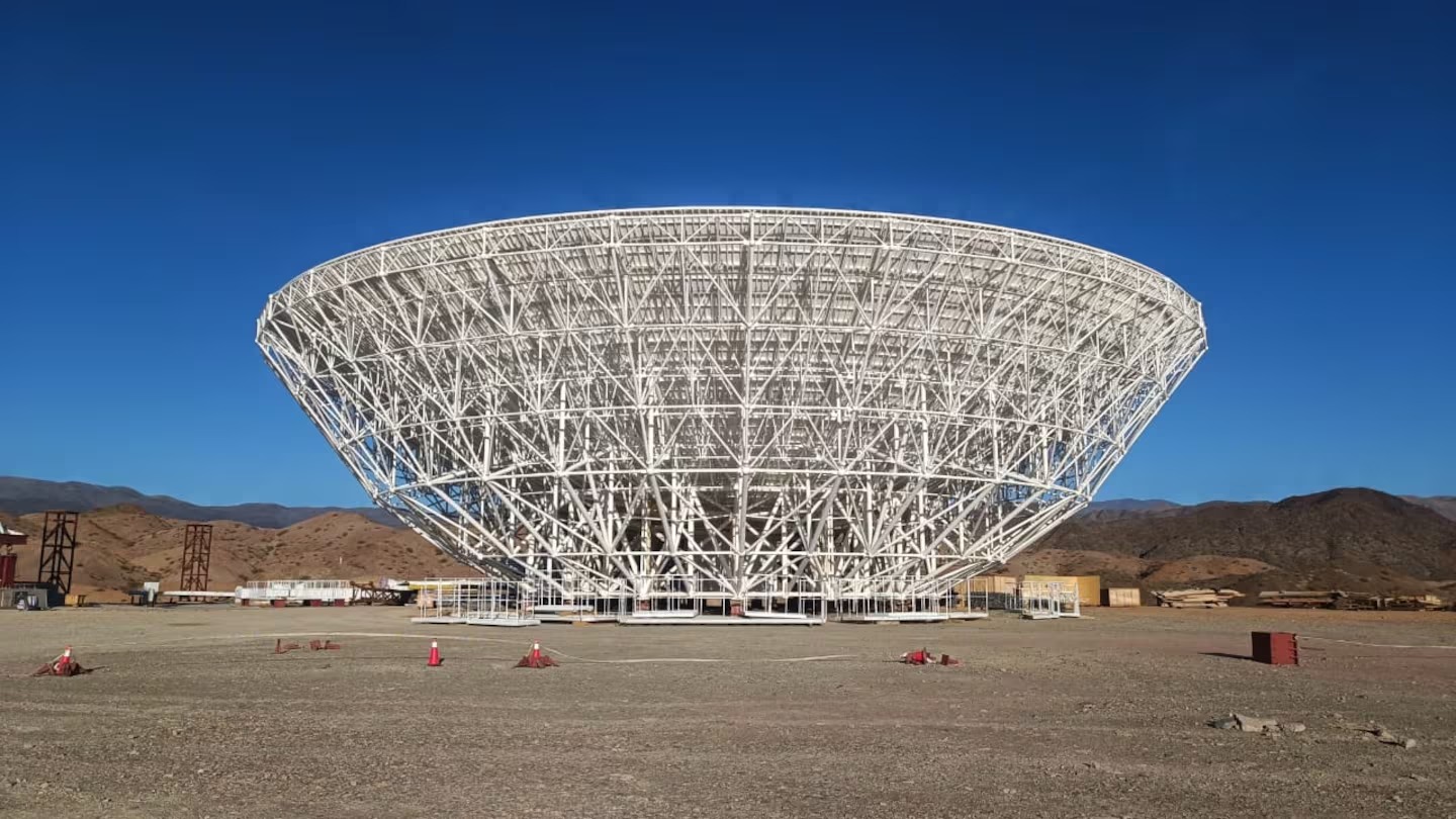 El Gobierno congela la instalación de una antena espacial china y refuerza su alineamiento con EE.UU