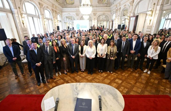 Jaldo presentó informe sobre la recuperación de más de mil hectáreas fiscales en Tucumán