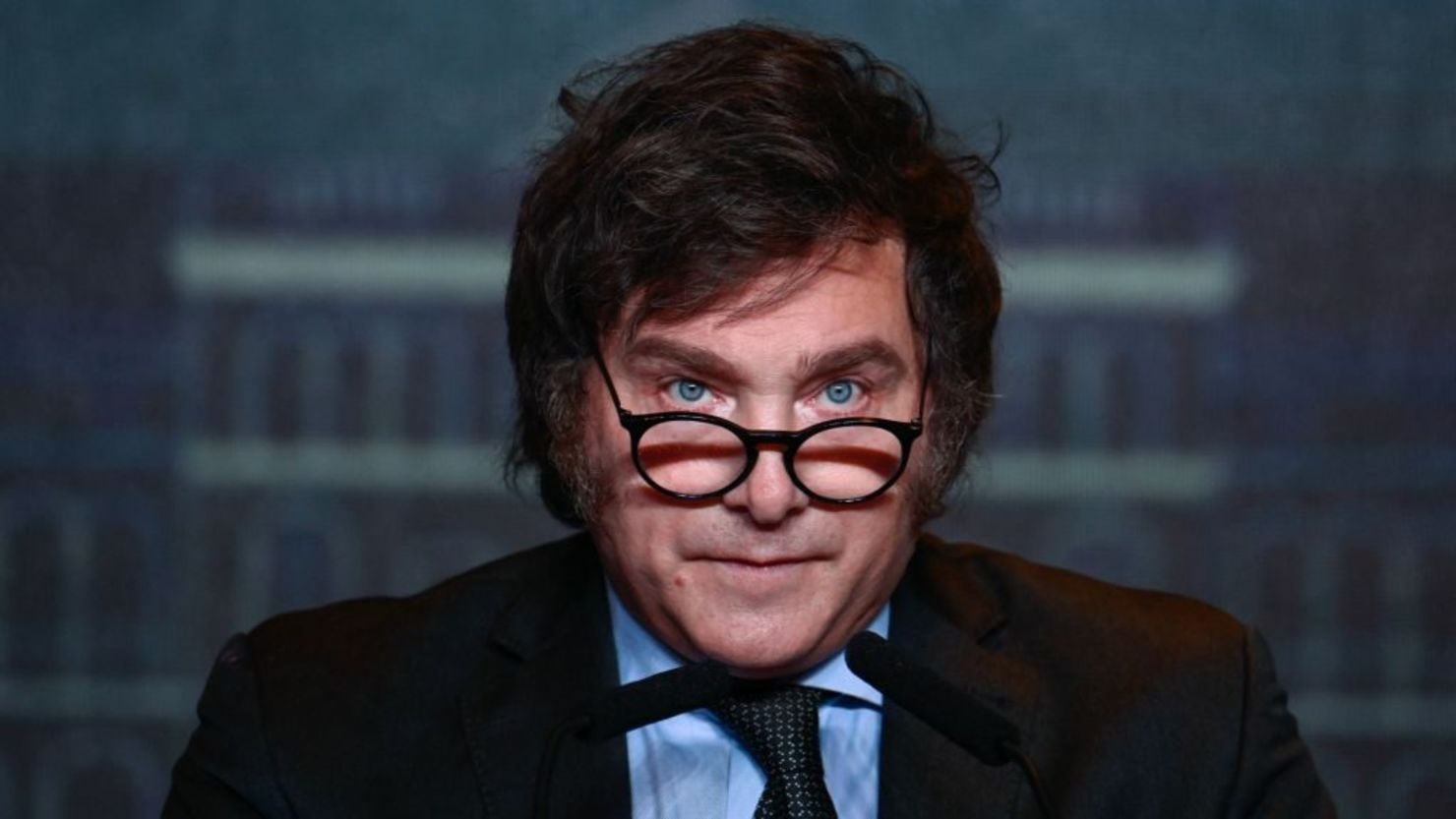 Milei veta la ley de financiamiento universitario y la envía al Congreso