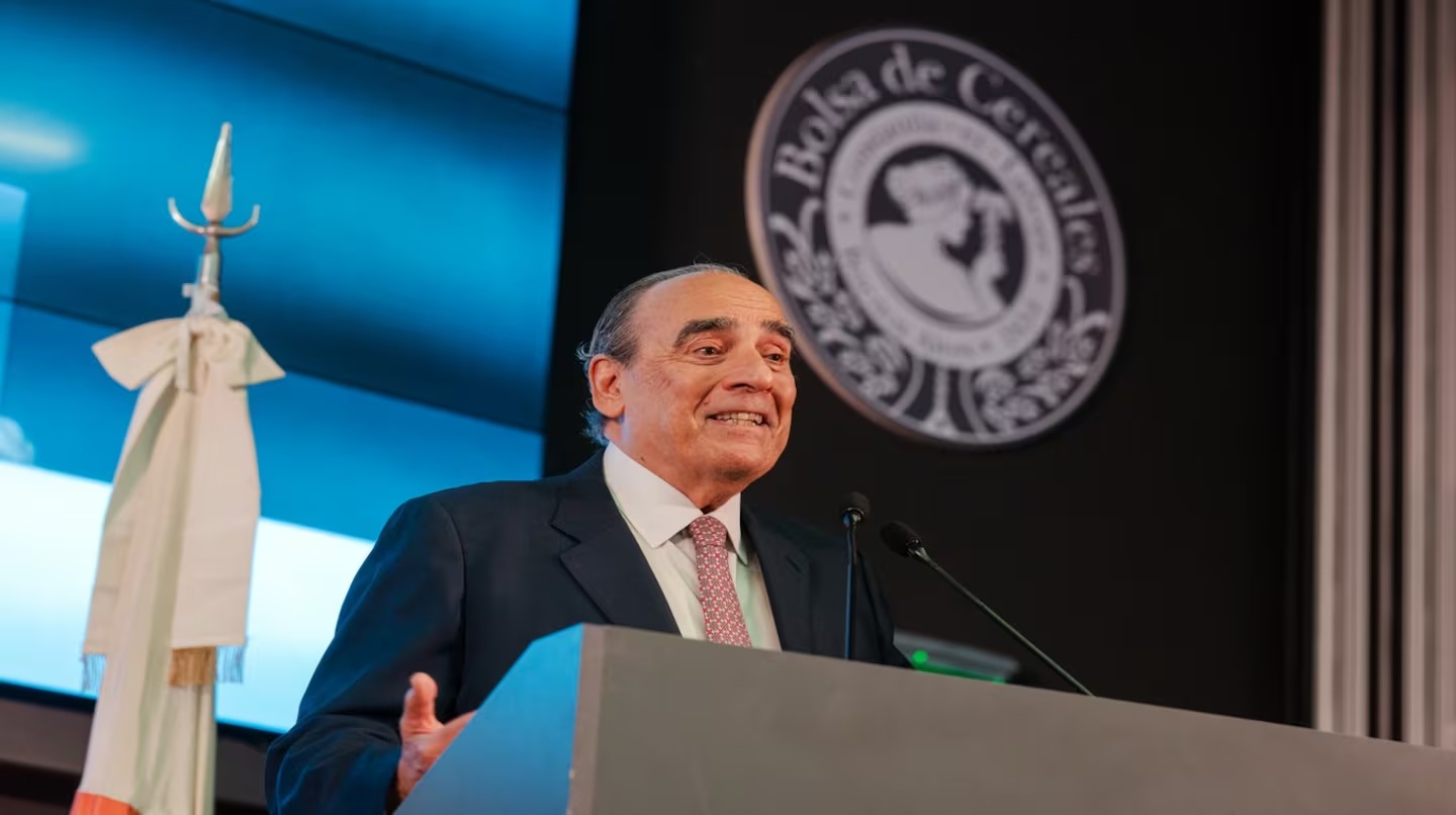 Francos le recordó al campo que los problemas de infraestructura requieren tiempo