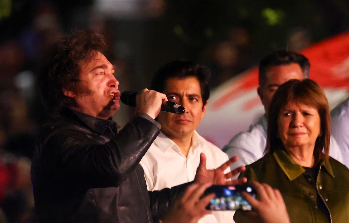 Milei abrió la campaña en Córdoba con fuertes críticas al Congreso y al kirchnerismo