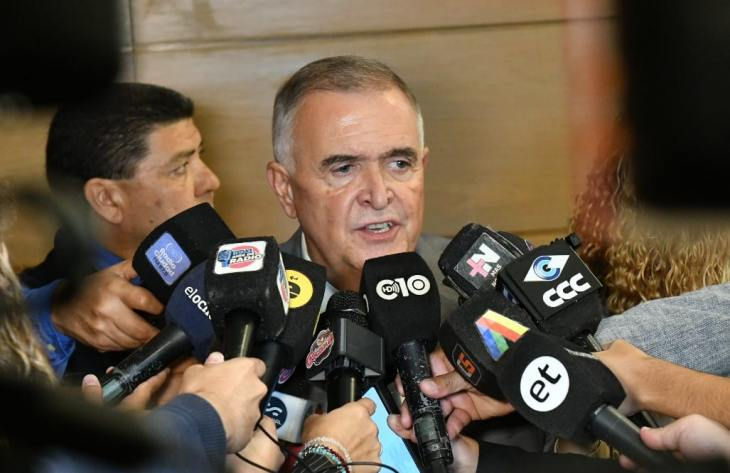 El Gobernador expresó su solidaridad con la intendenta Chahla ante agravios en redes sociales