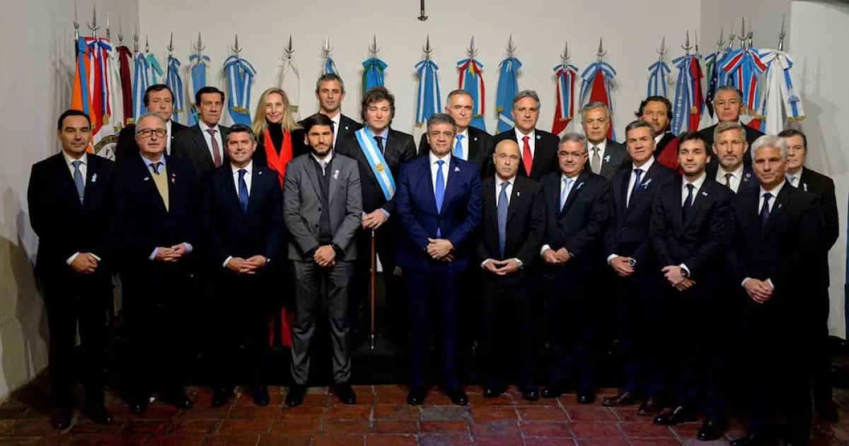 Milei se reúne con gobernadores para sumar apoyos a las reformas laboral y tributaria