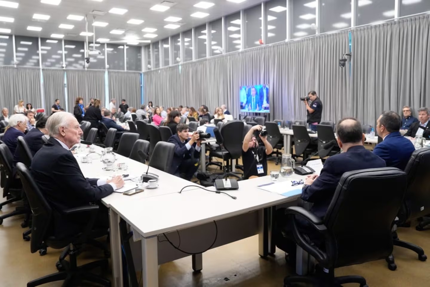 El Gobierno impulsa una reforma laboral que vinculará los salarios al desempeño individual