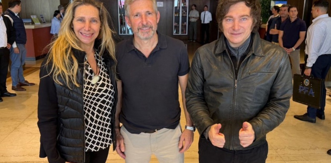 Milei suspendió acto en Santa Fe por incidentes y se reunió con Frigerio en Paraná