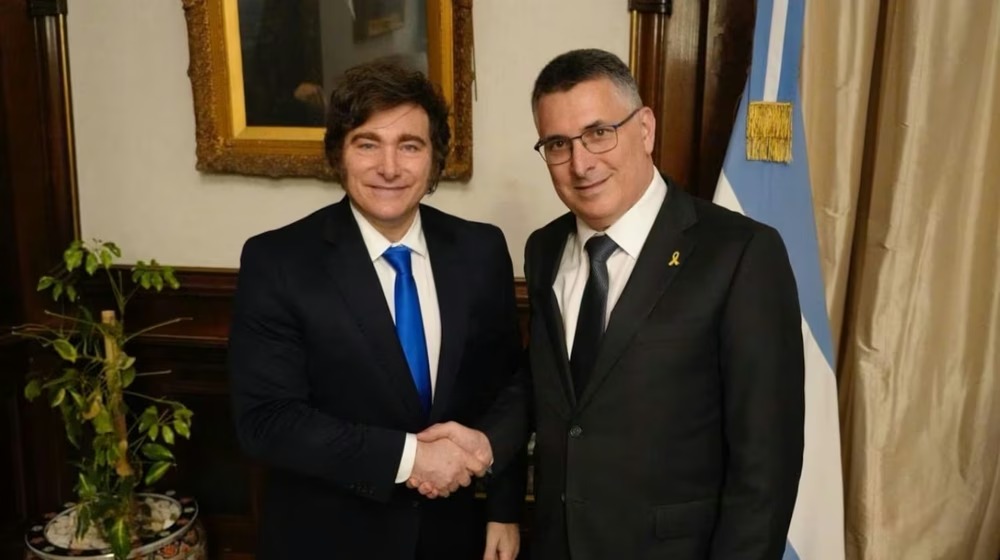 El Presidente recibió a Gideon Sa’ar y confirmó su viaje a Jerusalén para inaugurar la embajada argentina