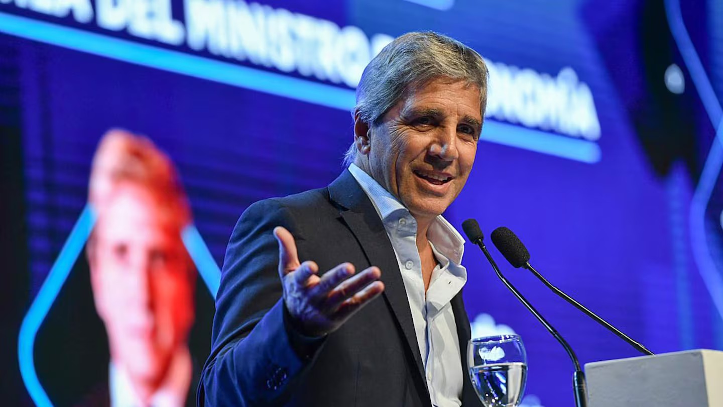 El Gobierno avanza con una nueva ola de privatizaciones y define el cronograma para 2026