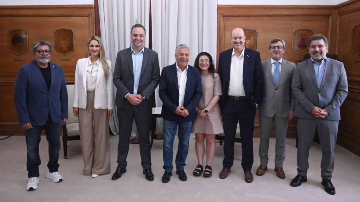 El Gobierno presentó el informe final del Consejo de Mayo y definió las reformas que enviará al Congreso