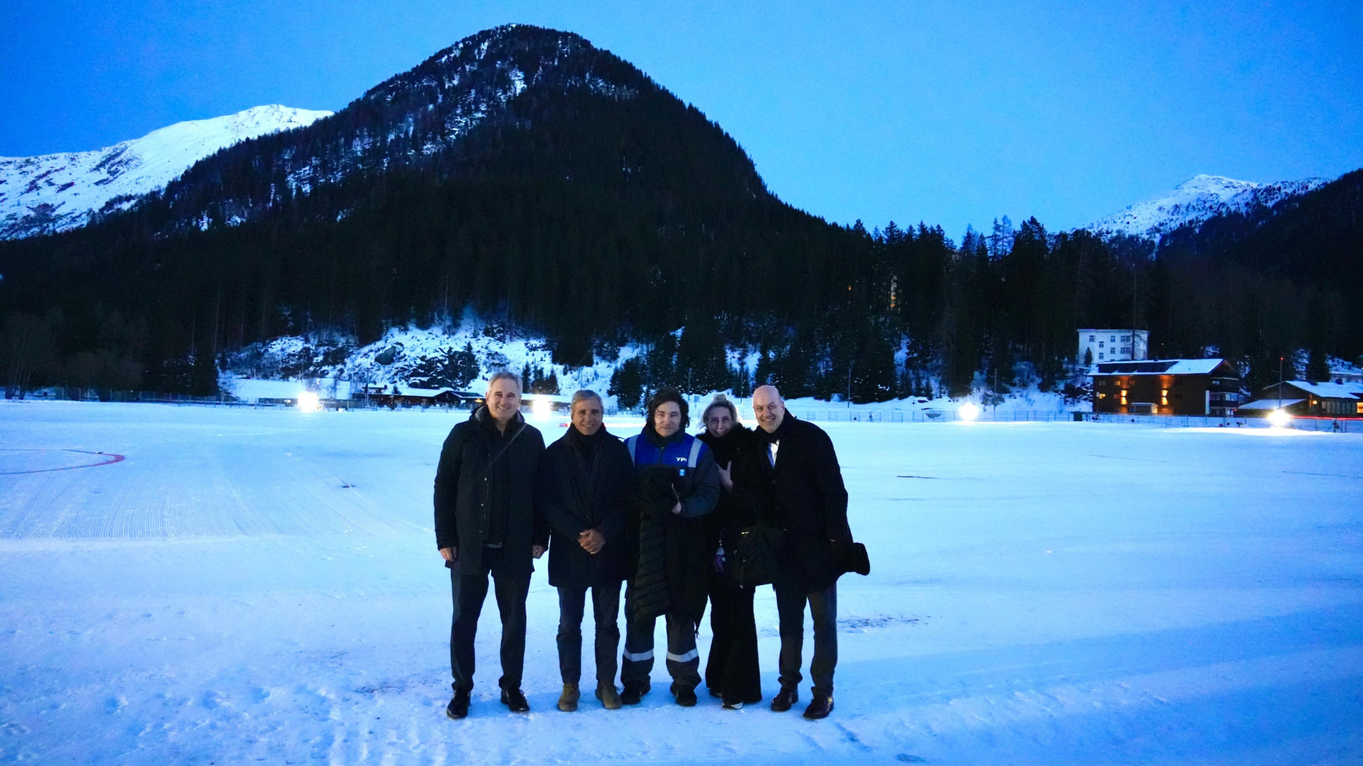 Javier Milei llega a Davos para participar del Foro Económico Mundial y avanzar en el Consejo de Paz