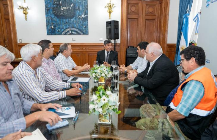 El Vicegobernador coordinó al gabinete para atender las consecuencias del temporal en Tucumán