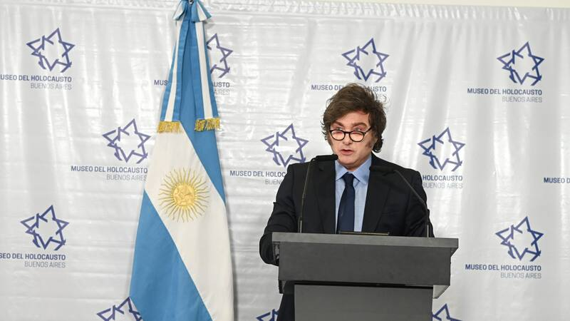 Javier Milei participó del acto por el Día del Holocausto en el Museo de Buenos Aires