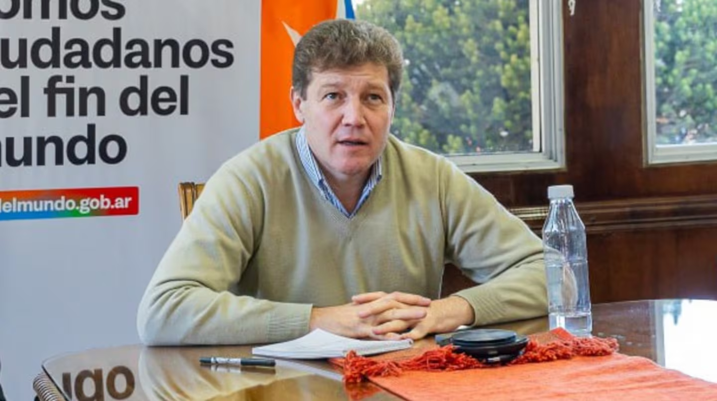 Melella criticó la eliminación de aranceles a celulares y alertó por la pérdida de empleo en Tierra del Fuego