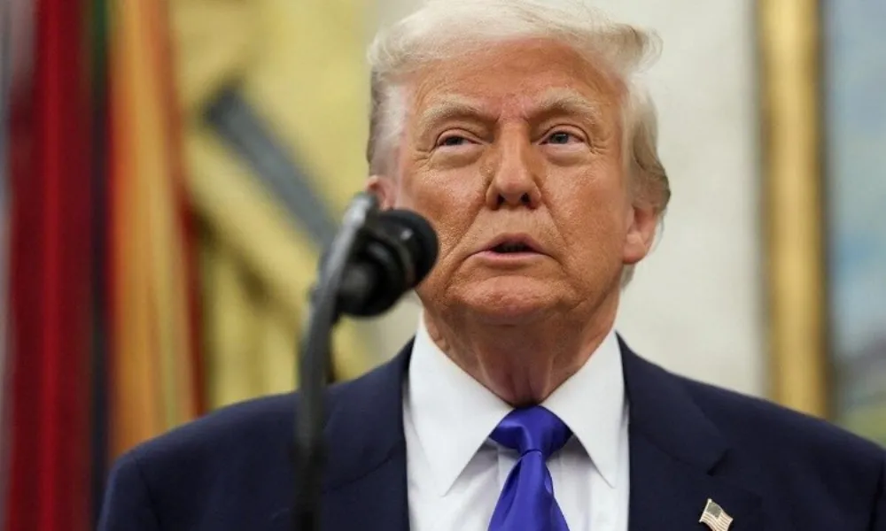 Trump anunció el envío inicial de petróleo venezolano a Estados Unidos tras un acuerdo con Caracas