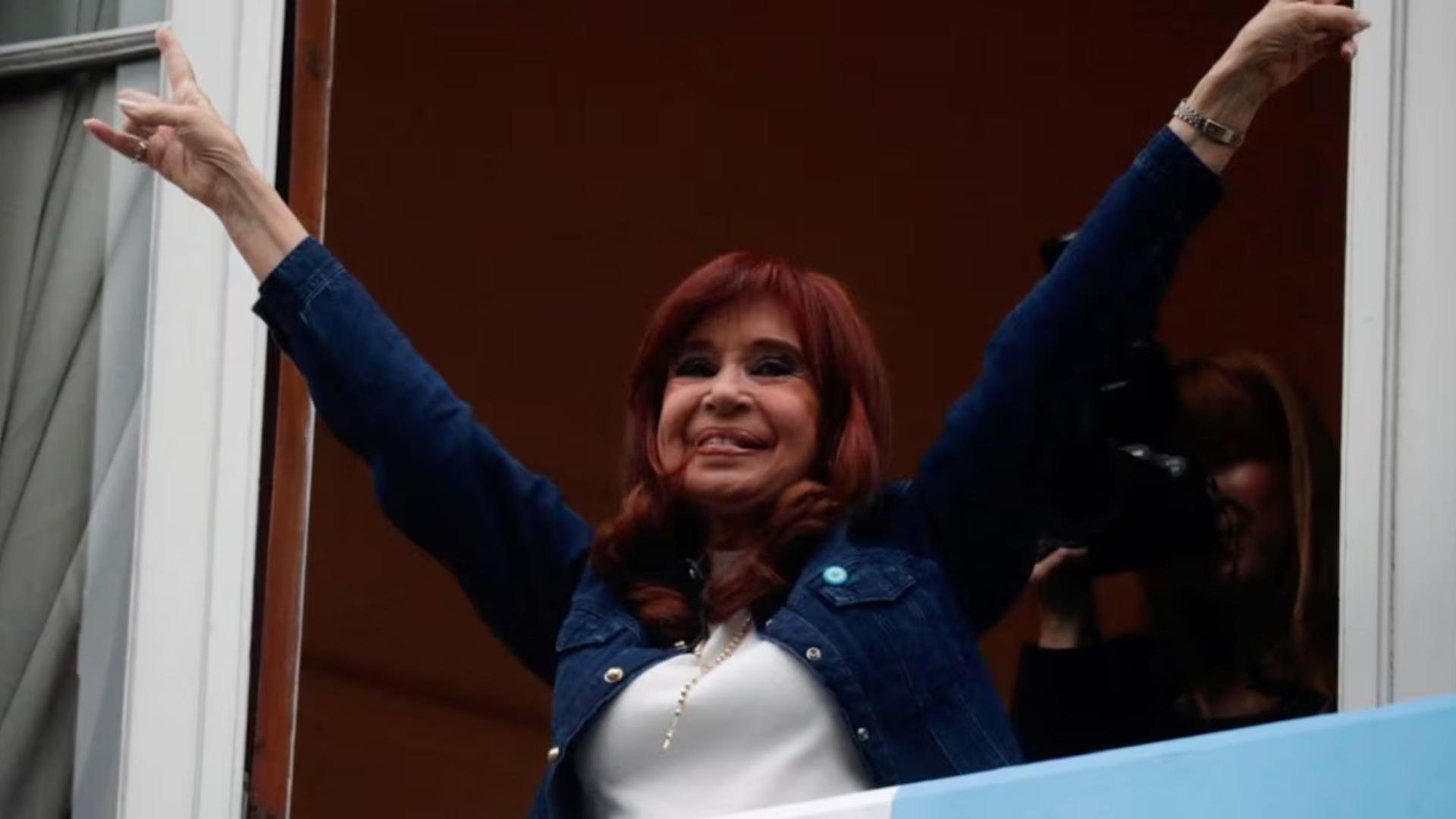 Casación mantiene tobillera y restricciones a Cristina Kirchner