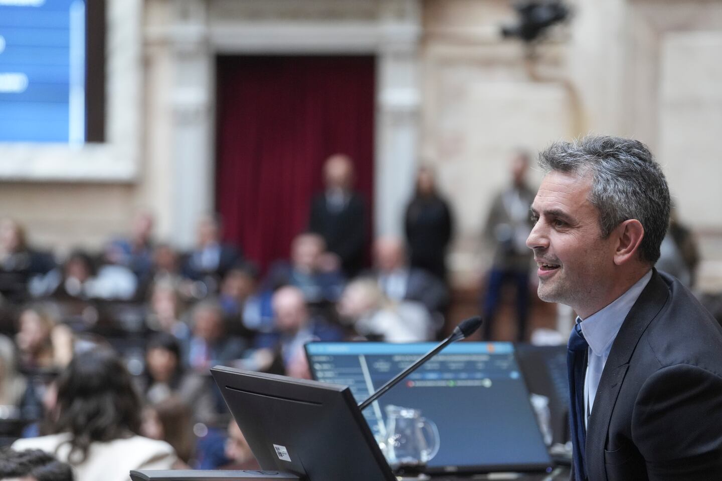 Diputados reabre el debate por el Régimen Penal Juvenil y Menem reúne a los jefes de bloque