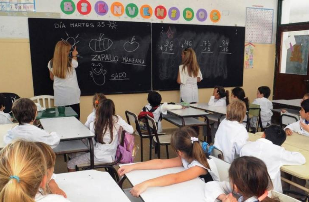 El lunes volverán las clases en las escuelas que estén en condiciones