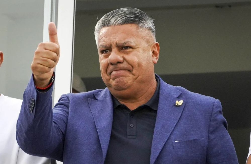 La Justicia autorizó a Chiqui Tapia a viajar a Paraguay