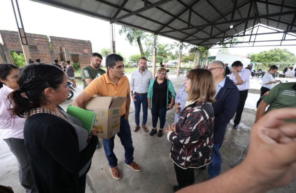 Más de 200 escuelas tucumanas siguen sin clases tras el temporal