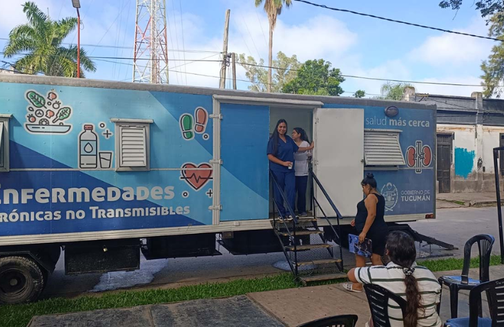 El Hospital Móvil se encuentra en Villa de Leales