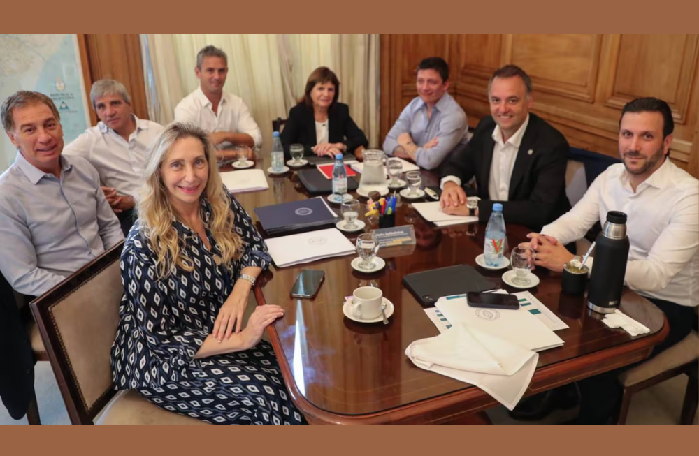 El Gobierno convocó a la mesa política para coordinar la agenda legislativa