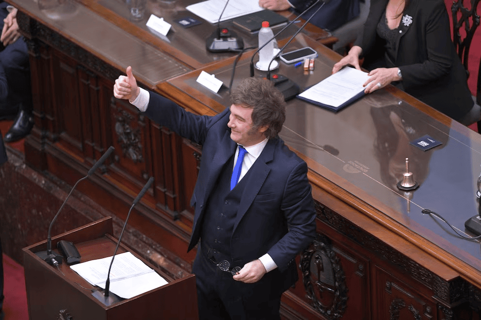 El Gobierno prepara una ofensiva legislativa para agosto con reformas económicas y designaciones judiciales