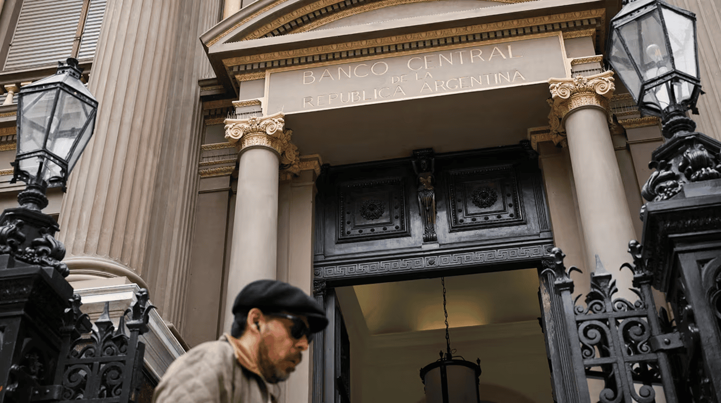 Milei prepara una reforma del Banco Central para cambiar sus reglas y limitar la emisión para financiar al Estado
